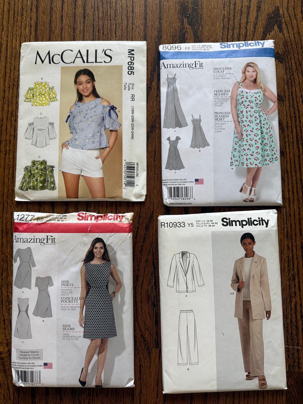 4-Piece Lot 2020 UnCut Factory Folded Sewing Pattern Size Volup Plus ~18W-28W